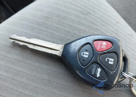 2011 Toyota Corolla Le z USA, uszkodzony, nr VIN 2T1BU4EE2BC701141